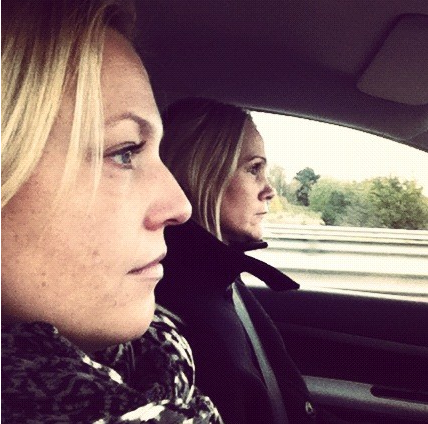 Sofia och Helen on the road